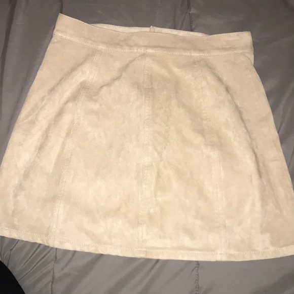 Express skirt - Picture 3 of 3